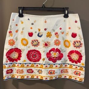 Beautiful embroidered skirt - color of the year!
